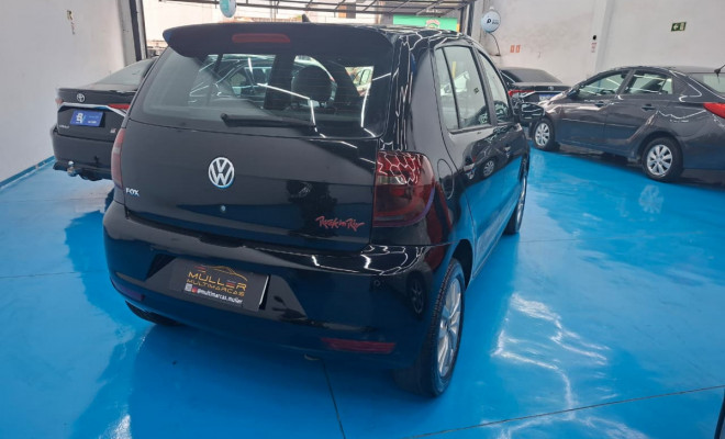 VW - VolksWagen Fox Rock in Rio 1.6 Mi Total Flex 8V 5p 2014 Flex-4
