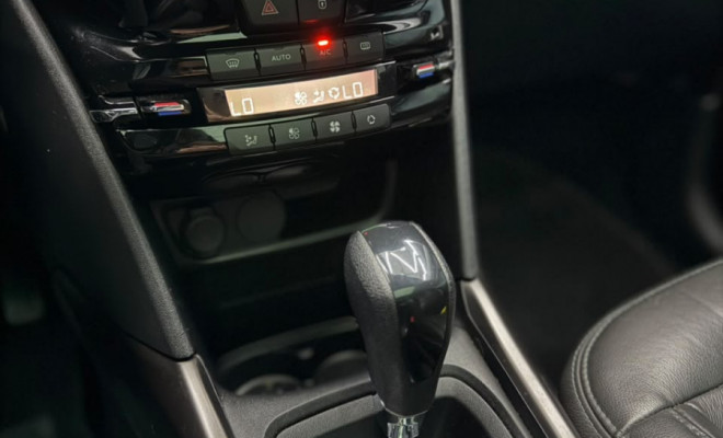 Peugeot 2008 Griffe 1.6 Flex 16V 5p Aut. 2019 Flex-8
