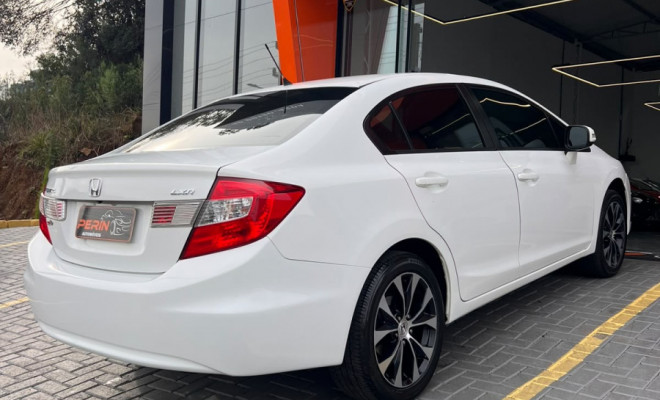 Honda Civic Sedan LXR 2.0 Flexone 16V Aut. 4p 2016 Flex-7