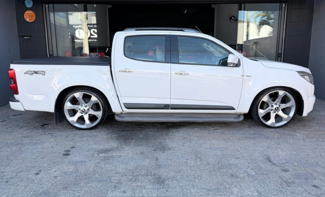 GM - Chevrolet S10 Pick-Up LT 2.4 F.Power 4x2 CD 2013 Flex-6