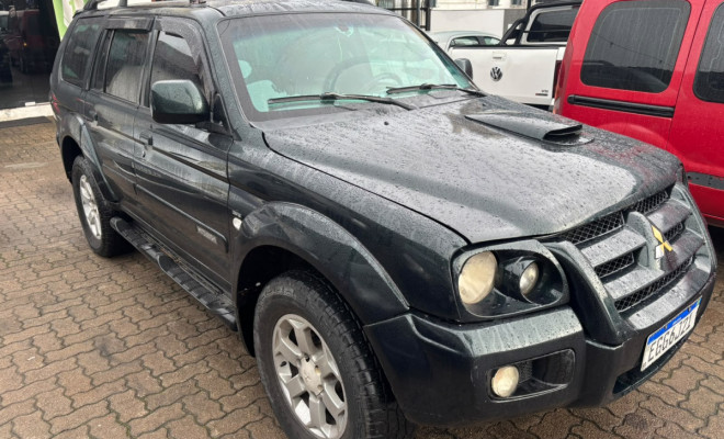 Mitsubishi Pajero Sport HPE 2.5 4x4 Diesel Aut. 2010 Diesel-3