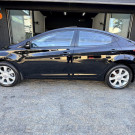 Hyundai Elantra GLS 1.8 16V Aut. 2012 Gasolina-7