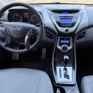 Hyundai Elantra GLS 1.8 16V Aut. 2012 Gasolina-12
