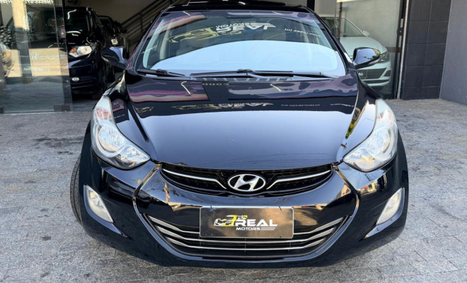Hyundai Elantra GLS 1.8 16V Aut. 2012 Gasolina-4