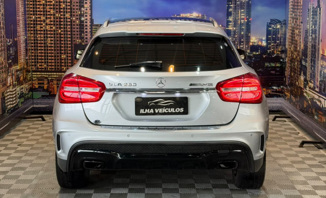 Mercedes-Benz GLA 250 Sport 2.0 TB 16V 4x2  211cv Aut. 2016 Gasolina-10