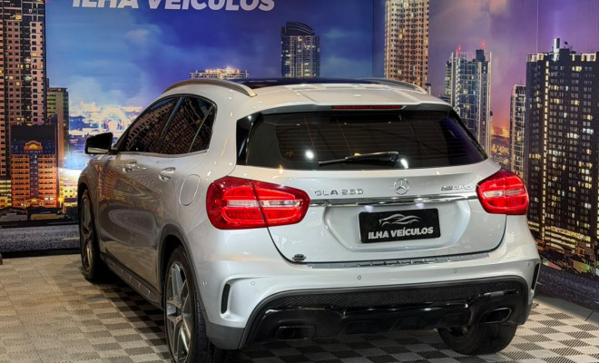 Mercedes-Benz GLA 250 Sport 2.0 TB 16V 4x2  211cv Aut. 2016 Gasolina-1