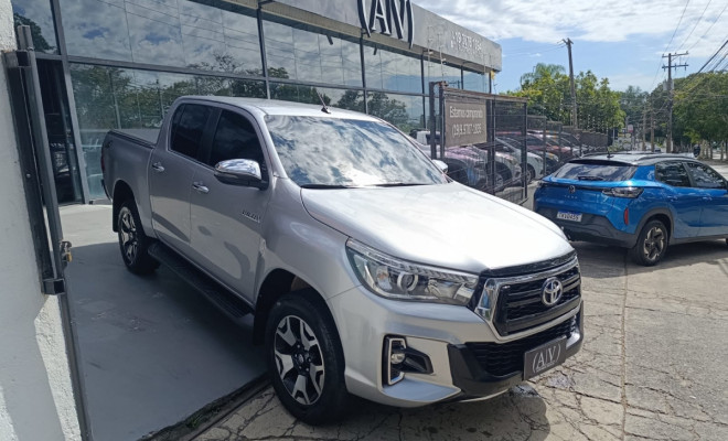 Toyota Hilux CD SRX 4x4 2.8 TDI 16V Diesel Aut. 2019 Diesel-4