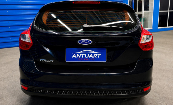 Ford Focus 1.6 S/SE/SE Plus Flex 8V/16V  5p 2014 Flex-2