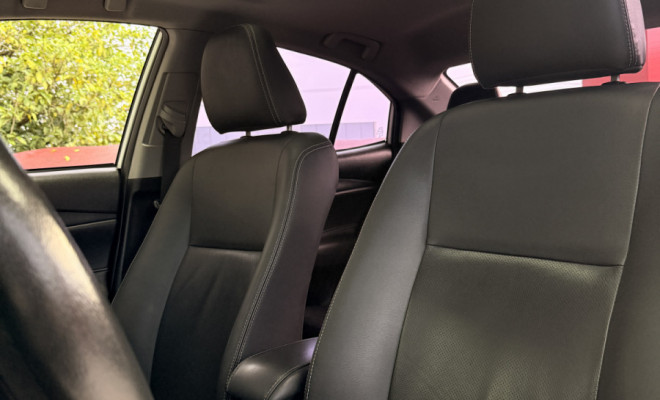 Toyota YARIS XLS Connect Sed. 1.5 Flex 16V Aut. 2022 Flex-9