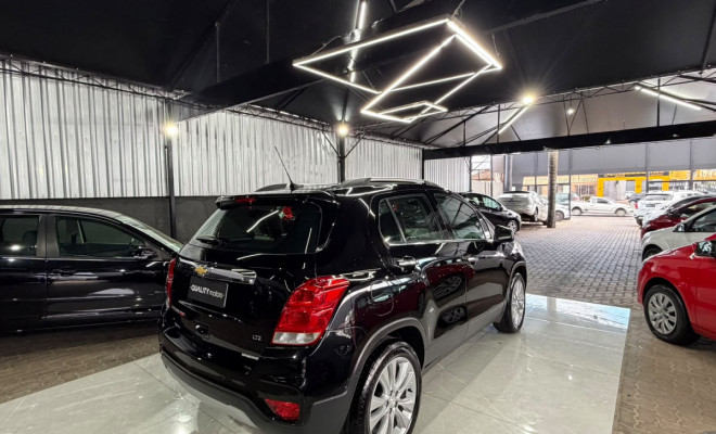 GM - Chevrolet TRACKER LTZ 1.4 Turbo 16V Flex 4x2 Aut. 2017 Flex-2