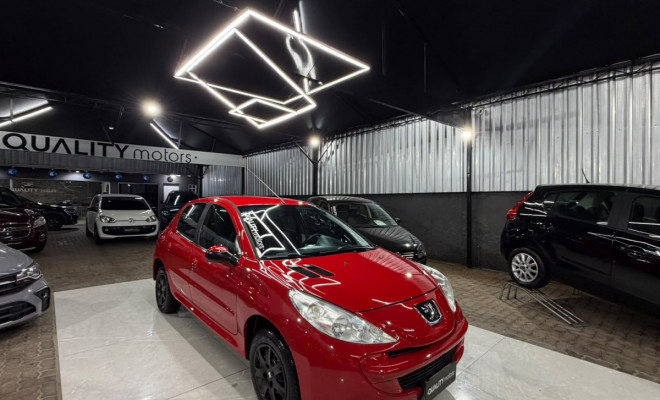 Peugeot 207 Active 1.4 Flex 8V 5p 2014 Flex