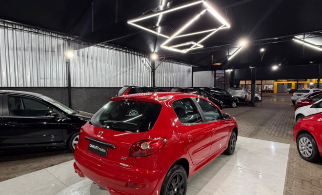 Peugeot 207 Active 1.4 Flex 8V 5p 2014 Flex-2