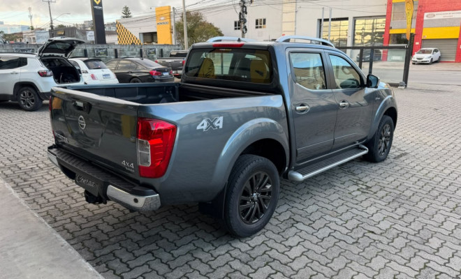 Nissan Frontier LE CD 4x4 2.3 Bi-TB Diesel Aut. 2022 Diesel-6