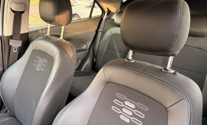 GM - Chevrolet ONIX HATCH LT 1.0 8V FlexPower 5p Mec. 2019 Flex-9