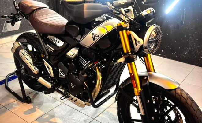TRIUMPH SCRAMBLER 400 X 2025 Gasolina-1