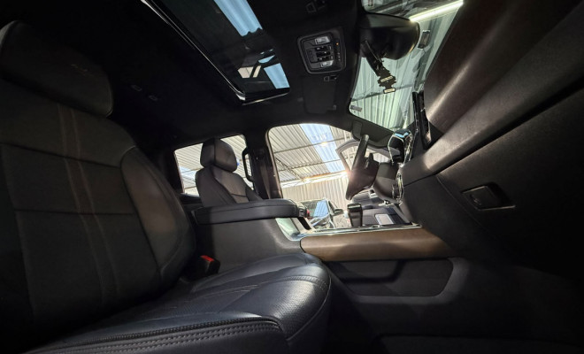 GM - Chevrolet Silverado High Country 5.3 V8 AWD Aut. 2024 Gasolina-11