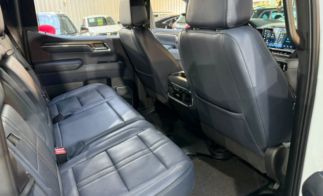 GM - Chevrolet Silverado High Country 5.3 V8 AWD Aut. 2024 Gasolina-5