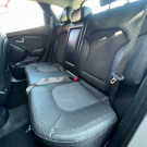Hyundai ix35 2.0 16V 170cv 2WD/4WD Aut. 2011 Gasolina-9