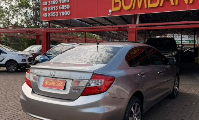 Honda Civic Sedan LXS 1.8/1.8 Flex 16V Aut. 4p 2014 Flex-3