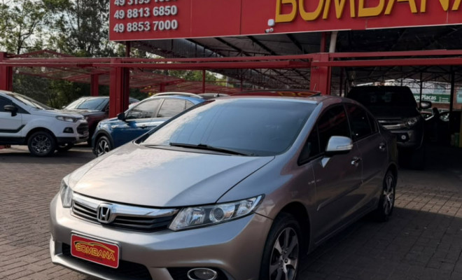 Honda Civic Sedan LXS 1.8/1.8 Flex 16V Aut. 4p 2014 Flex