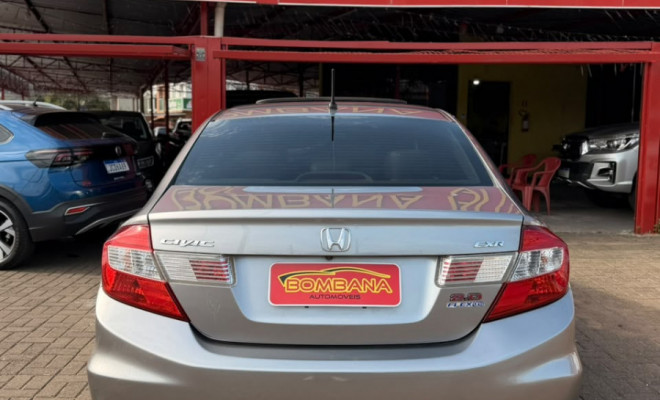 Honda Civic Sedan LXS 1.8/1.8 Flex 16V Aut. 4p 2014 Flex-2