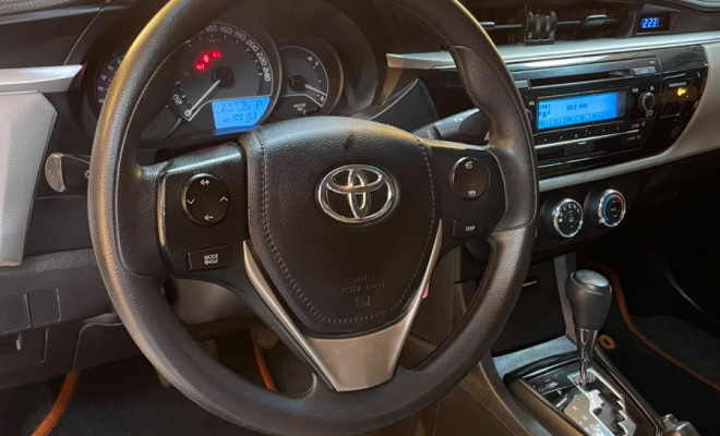 Toyota Corolla GLi 1.8   Aut. 2015 Flex  Bancos em couro  ÓTIMO EM CONFORTO-8