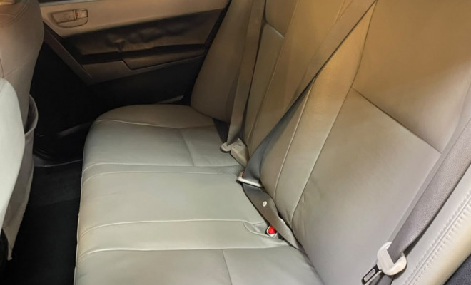 Toyota Corolla GLi 1.8   Aut. 2015 Flex  Bancos em couro  ÓTIMO EM CONFORTO-7