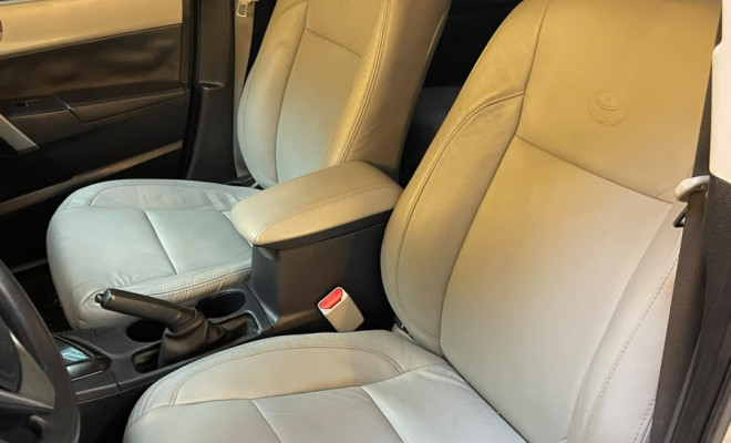 Toyota Corolla GLi 1.8   Aut. 2015 Flex  Bancos em couro  ÓTIMO EM CONFORTO-6