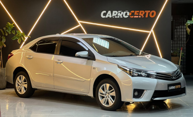 Toyota Corolla GLi 1.8   Aut. 2015 Flex  Bancos em couro  ÓTIMO EM CONFORTO