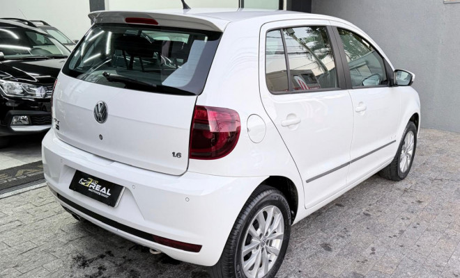 VW - VolksWagen Fox PRIME/Higli. 1.6 Total Flex 8V 5p 2014 Flex-3