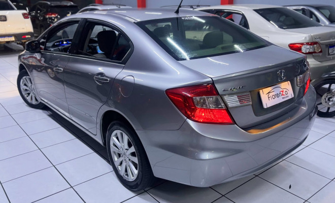 Honda Civic Sedan LXS 1.8 AUT 2015-2