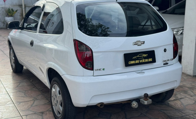 GM - Chevrolet Celta Life/ LS 1.0 MPFI 8V FlexPower 3p 2013 Flex-3