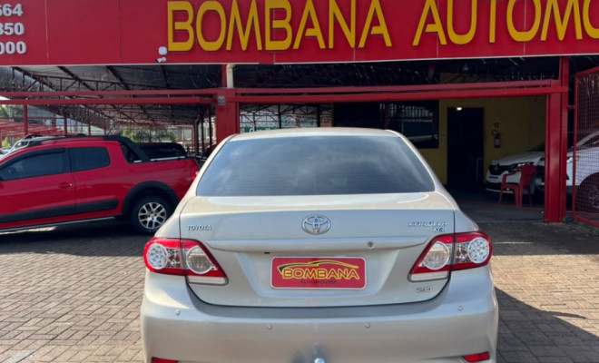 Toyota Corolla XLi 1.8/1.8 Flex 16V Aut. 2014 Flex-2