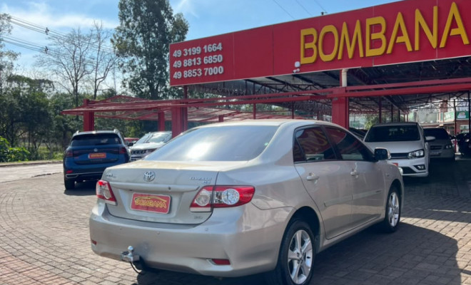 Toyota Corolla XLi 1.8/1.8 Flex 16V Aut. 2014 Flex-3