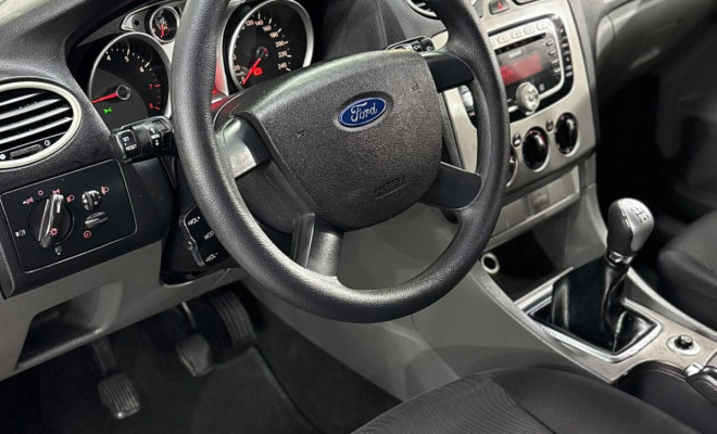 Ford Focus 2.0 16V/ 2.0 16V Flex 5p 2009 Flex-6