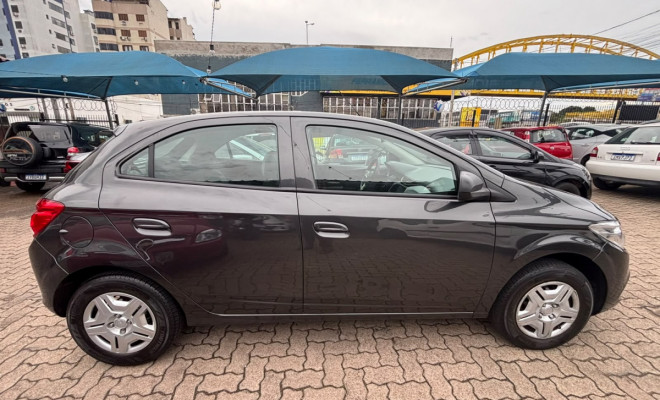 GM - Chevrolet ONIX HATCH LT 1.0 8V FlexPower 5p Mec. 2016 Flex-5