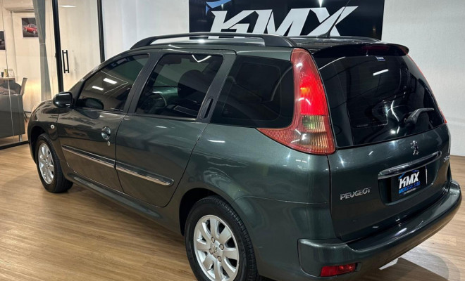 Peugeot 207 SW XR Sport 1.4 Flex 8V 5p 2012 Flex-4