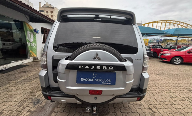 Mitsubishi Pajero HPE Full 3.2 4x4 T.I.Dies. 5p Aut 2008 Diesel-10