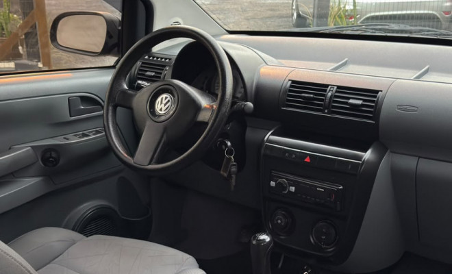 VW - VolksWagen SPACEFOX COMFORTLINE 1.6 Mi T.Flex 8V 5p 2008 Gasolina-4