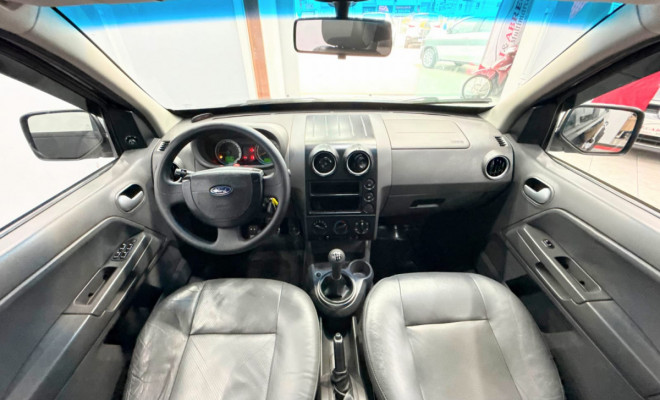 Ford EcoSport XLT 2.0/ 2.0 Flex 16V 5p Mec. 2005 Gasolina-8