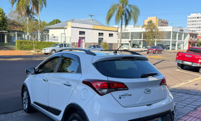 Hyundai HB20X Premium 1.6 Flex 16V Aut. 2017 Flex-5