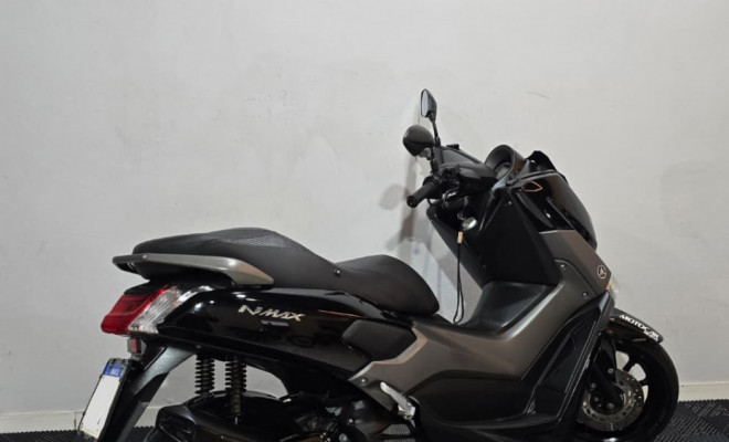 YAMAHA NMAX 160 2020 Gasolina-1