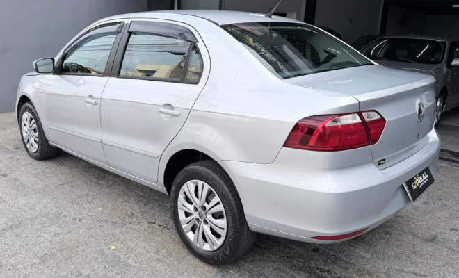 VW - VolksWagen VOYAGE 1.6/1.6 City  Mi Total Flex 8V 4p 2014 Flex-2