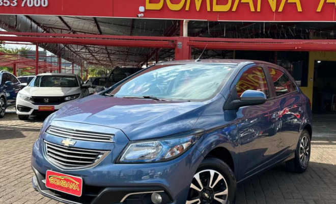 GM - Chevrolet ONIX HATCH LTZ 1.4 8V FlexPower 5p Mec. 2014 Flex