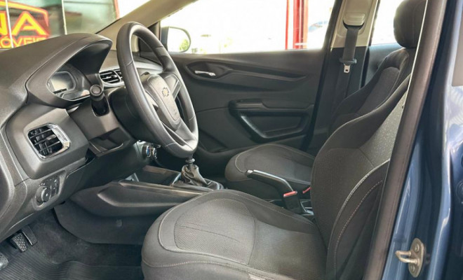 GM - Chevrolet ONIX HATCH LTZ 1.4 8V FlexPower 5p Mec. 2014 Flex-8