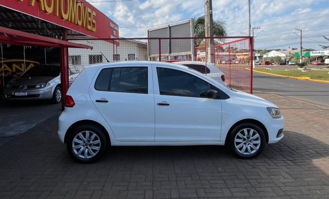 VW - VolksWagen Fox Trendline 1.6 Flex 8V 5p 2015 Flex-4