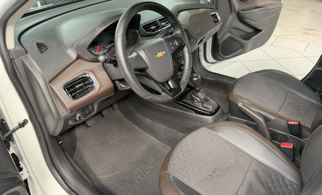 GM - Chevrolet PRISMA Sed. LTZ 1.4 8V FlexPower 4p 2018 Flex-9