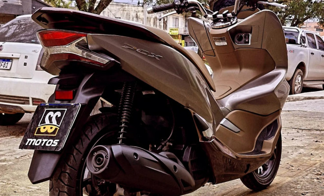 HONDA PCX 150cc/DLX ano 2022-1