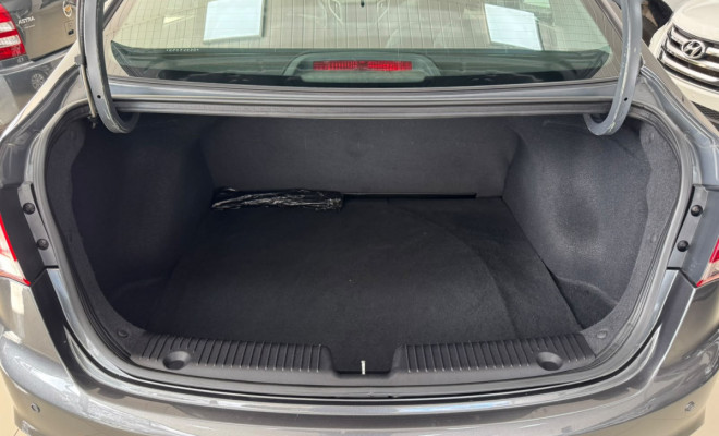 Hyundai HB20S C.Style/C.Plus1.6 Flex 16V Aut. 4p 2019 Flex-10