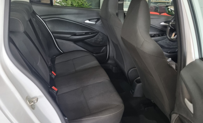 GM - Chevrolet ONIX SEDAN Plus LT 1.0 12V Flex 4p Mec. 2025 Flex-4